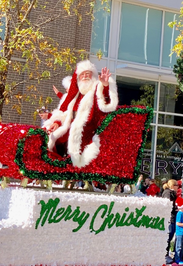 2018 Raleigh Christmas Parade Santa Claus float